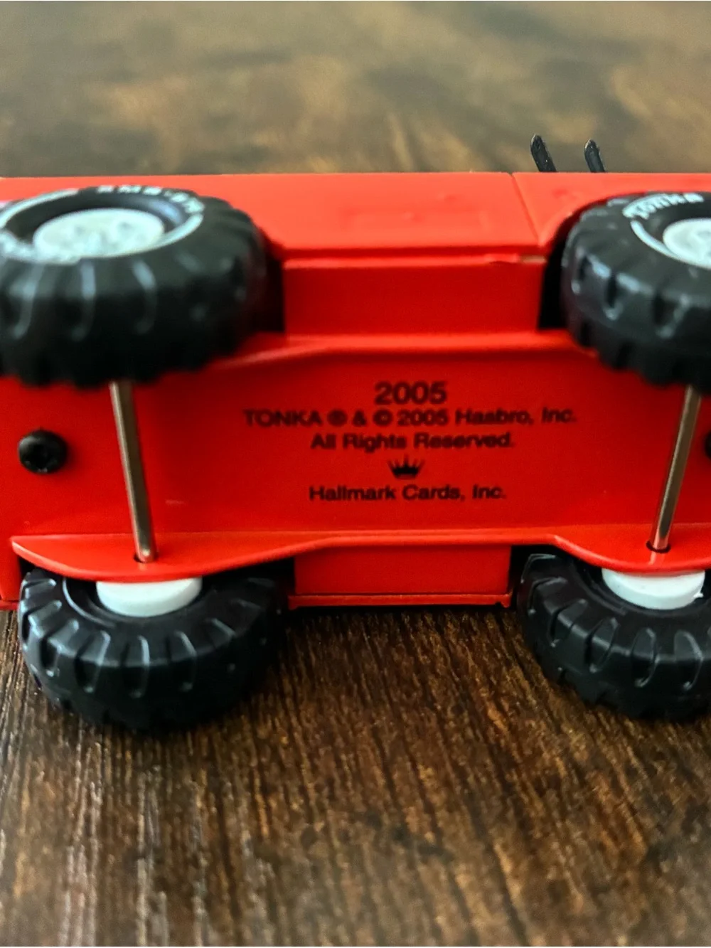 Hallmark 2005 Mighty Tonka Wrecker Keepsake Ornament